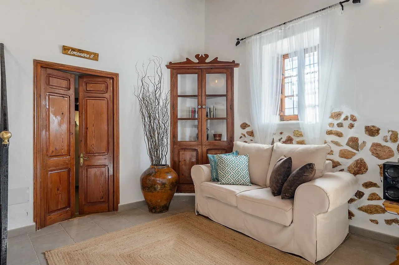 Agroturismo Rural Can Prats Sant Carles de Peralta Spain