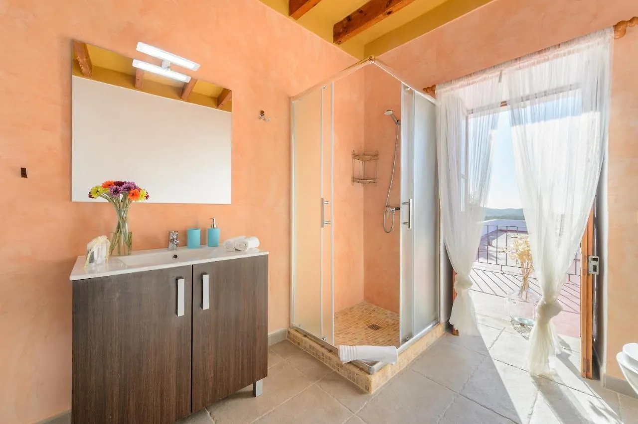 Agroturismo Rural Can Prats Sant Carles de Peralta 0*,